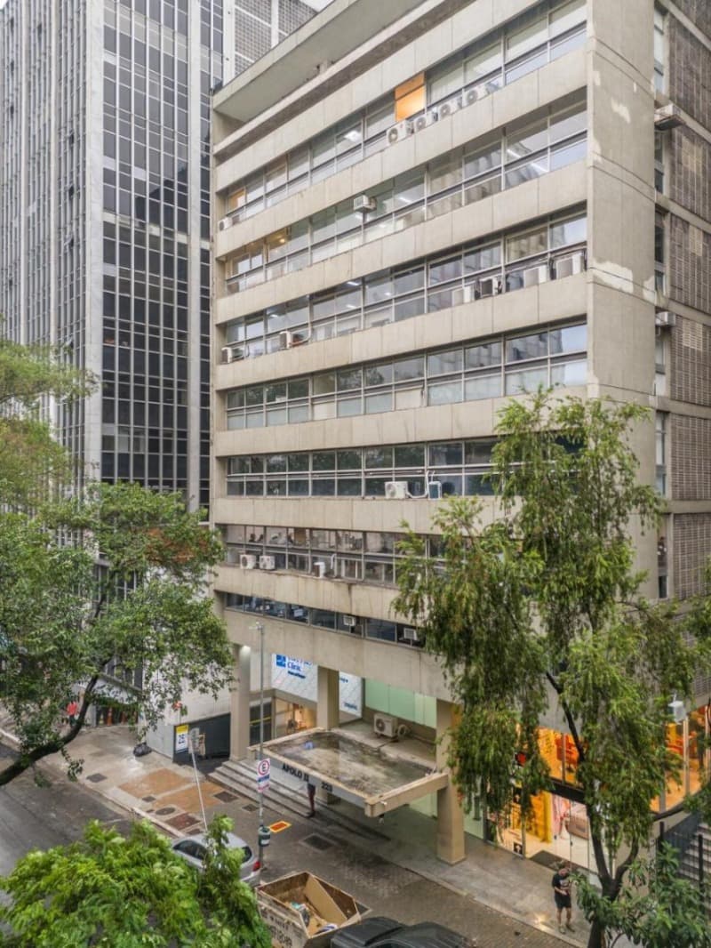 Foto 1 de 49: Comercial em leilão em São Paulo - SP, bairro Consolação — LOTE 010 Conjunto nº 41, localizado no 4º andar do Edifício Apollo II, situado na Rua Luiz Coelho, n
