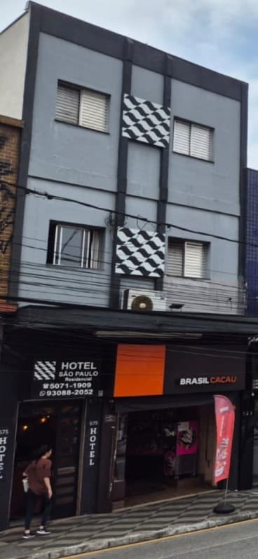 Foto 1 de 12: Comercial em leilão em São Paulo - SP, bairro Mirandópolis — LOTE 001 Prédio com instalações para hotel, situado a Avenida Jabaquara nº 675, Mirandópolis, São Pa