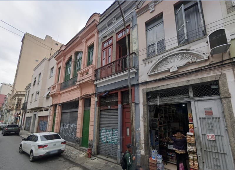 Casa em leilão em Rio De Janeiro - RJ — LOTE 005 SOBRADO NO CENTRO - RJ