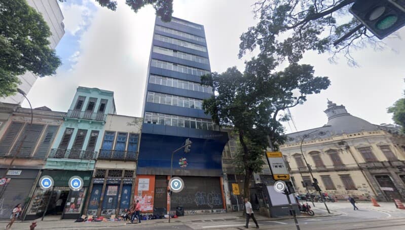 Foto 1 de 3: Comercial em leilão em Rio De Janeiro - RJ — LOTE 001 PRÉDIO COM LOJA E SOBRELOJA E 07 PAVIMENTOS NO CENTRO DO RIO