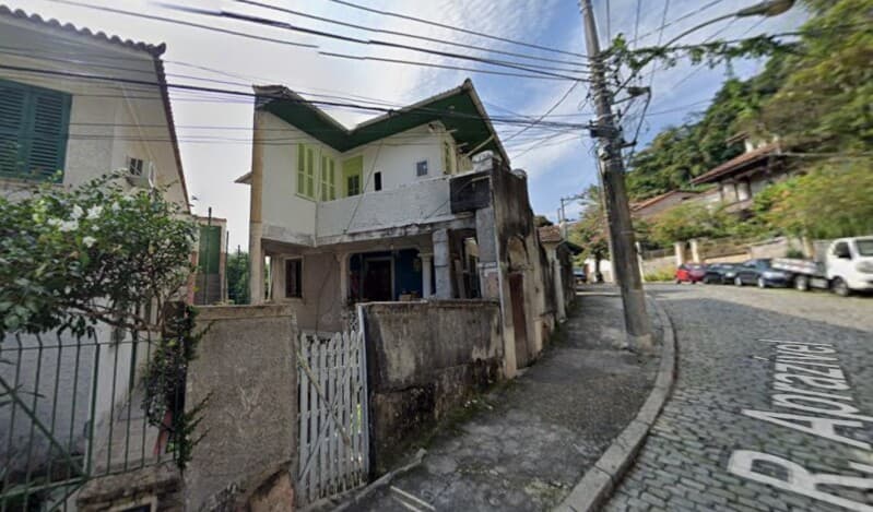 Foto 2 de 2: Casa em leilão em Rio De Janeiro - RJ, bairro Santa Teresa — LOTE 001 CASA EM SANTA TERESA / RJ