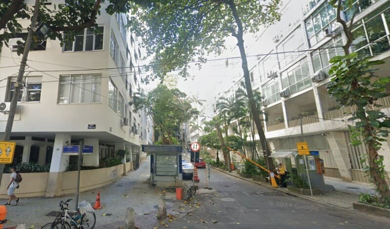 Foto 1 de 2: Apartamento em leilão em Rio De Janeiro - RJ, bairro Copacabana — LOTE 003 APARTAMENTO EM COPACABANA / RJ