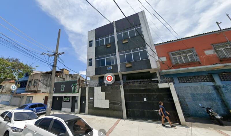 Foto 1 de 3: Comercial em leilão em Rio De Janeiro - RJ, bairro Bonsucesso — LOTE 014 PRÉDIO COMERCIAL EM BONSUCESSO / RJ