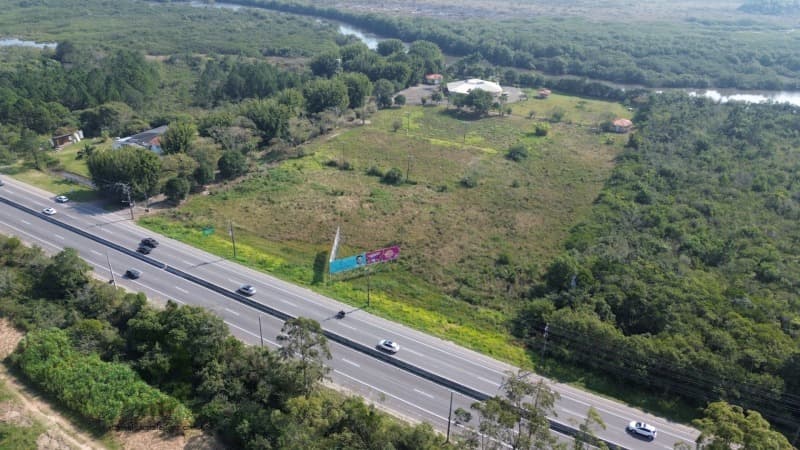 Foto 1 de 16: Terreno em leilão em Florianópolis - SC — LOTE 001 Imóvel