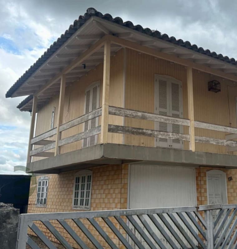 Foto 1 de 3: Terreno em leilão em Forquilhinha - SC — LOTE 001 Direitos Possessórios