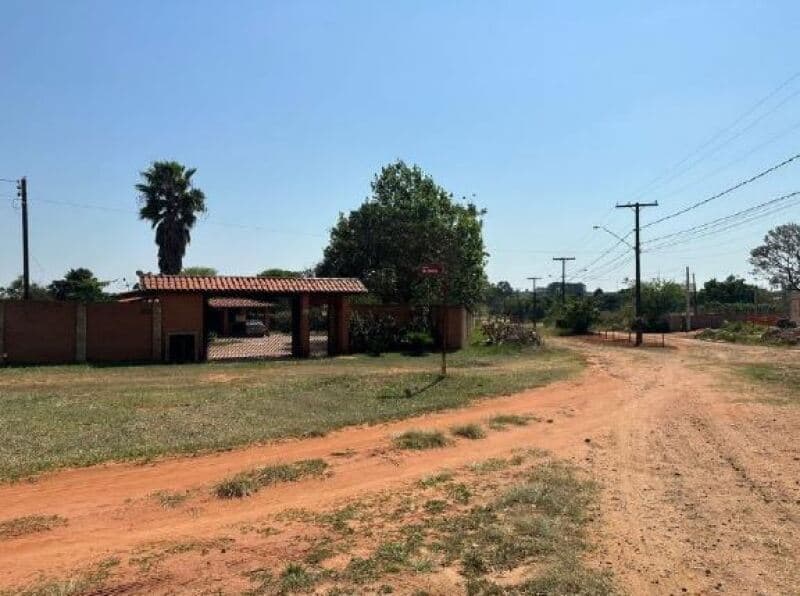 Foto 2 de 31: Terreno em leilão em Águas De Santa Bárbara - SP — LOTE 001 Imóvel com A.T. 2.000m², piscina, Parque dos Lagos, Água de Santa Bárbara/SP