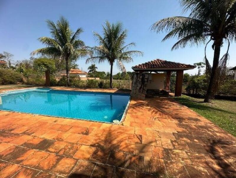 Foto 13 de 31: Terreno em leilão em Águas De Santa Bárbara - SP — LOTE 001 Imóvel com A.T. 2.000m², piscina, Parque dos Lagos, Água de Santa Bárbara/SP