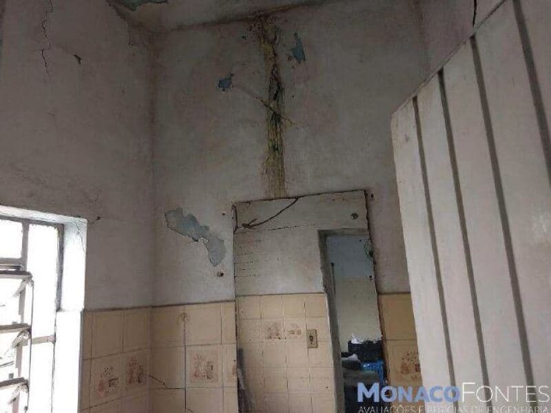 Foto 7 de 21: Terreno em leilão em São Paulo - SP, bairro Vila Londrina — LOTE 001 Imóvel com 5 benfeitorias, A.T. 197m², Cangaíba, São Paulo/SP