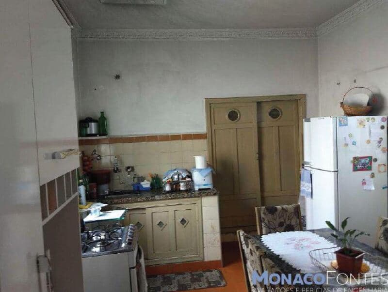 Foto 21 de 25: Casa em leilão em São Paulo - SP, bairro Vila Londrina — LOTE 001 Casa e terreno com A.T. 276m², edícula, Cangaíba, São Paulo/SP