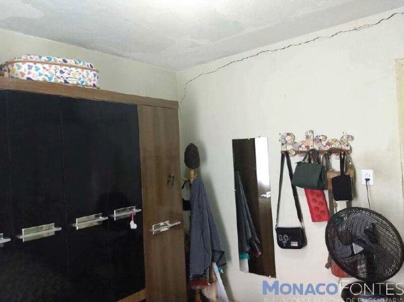 Foto 25 de 25: Casa em leilão em São Paulo - SP, bairro Vila Londrina — LOTE 001 Casa e terreno com A.T. 276m², edícula, Cangaíba, São Paulo/SP