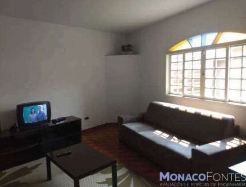 Foto 12 de 28: Terreno em leilão em Arujá - SP, bairro Jardim Rincão — LOTE 001 Terreno com 2 benfeitorias, A.T. 300m², Jardim Rincão, Arujá/SP