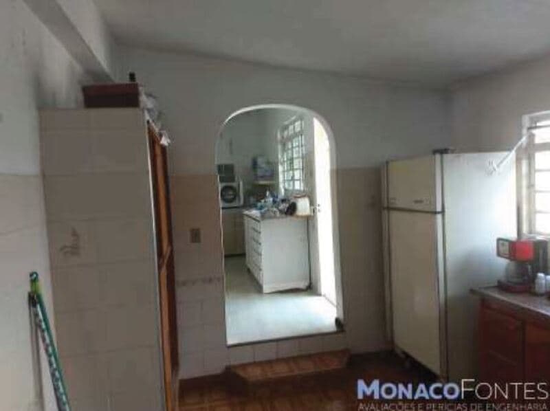 Foto 18 de 28: Terreno em leilão em Arujá - SP, bairro Jardim Rincão — LOTE 001 Terreno com 2 benfeitorias, A.T. 300m², Jardim Rincão, Arujá/SP
