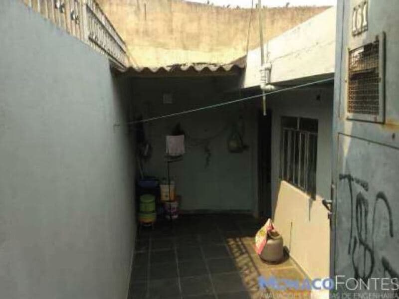 Foto 25 de 28: Terreno em leilão em Arujá - SP, bairro Jardim Rincão — LOTE 001 Terreno com 2 benfeitorias, A.T. 300m², Jardim Rincão, Arujá/SP