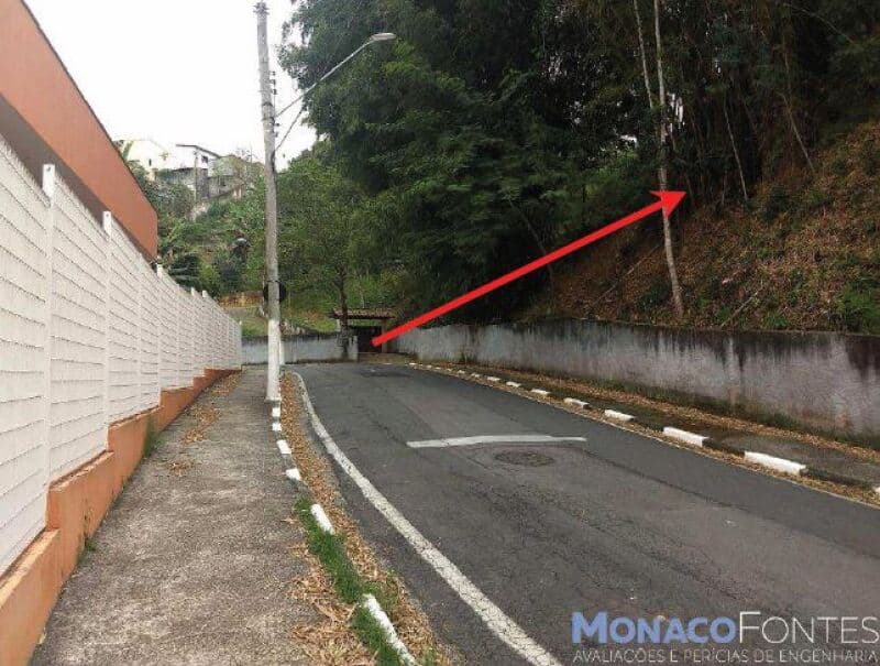 Terreno em leilão em Guararema - SP, bairro Vale dos Eucaliptos — LOTE 001 Terreno com A.T. 1.221,50m², Vale dos Eucaliptos, Guararema/SP