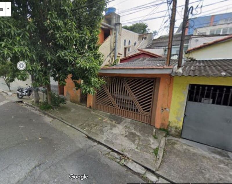 Terreno em leilão em São Bernardo Do Campo - SP — LOTE 001 Nua propriedade do Imóvel, Terreno com 280m² e benfeitorias ( 3 residencias e salão ), Jd.