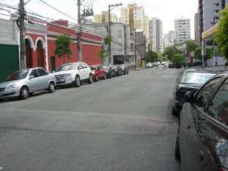 Foto 4 de 6: Apartamento em leilão em São Paulo - SP — LOTE 001 Apartamento Ed. Lopes de Oliveira, A.U. 43,50m², 1 dorm, Barra Funda, São Paulo/SP
