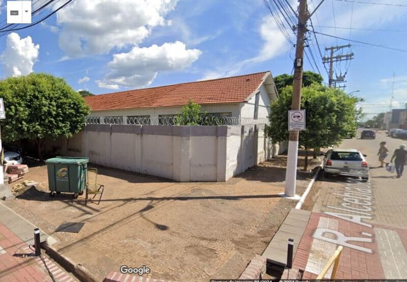 Comercial em leilão em Nipoã - SP — LOTE 002 Parte ideal correspondente a 12,50% do Imóvel, A.T. 261m², Guaraci/SP