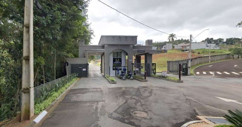 Terreno em leilão em Bragança Paulista - SP — LOTE 001 Terreno com 347m², no Condominio Parque do Imperador, Pinheirais, Bragança Paulista - SP