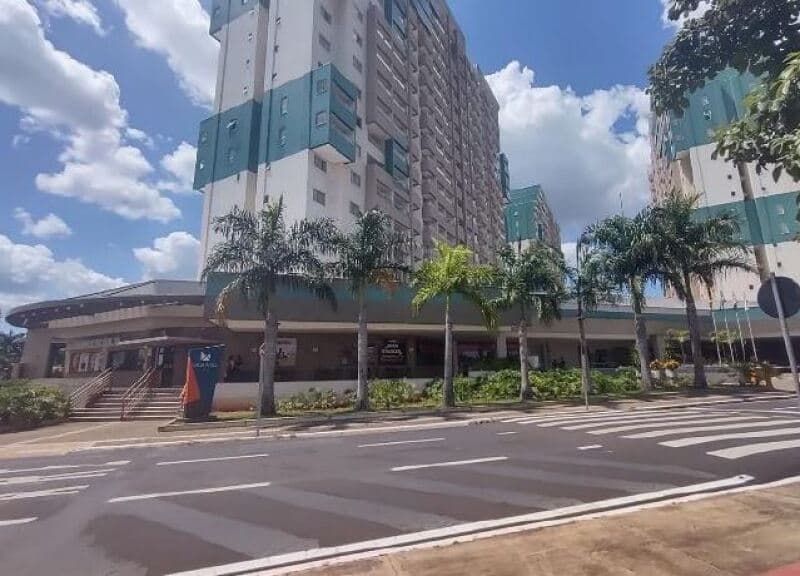 Foto 1 de 18: Apartamento em leilão em Olímpia - SP — LOTE 001 Apartamento comercial, Condomínio Olímpia Park Resort, A.P. 87m², Olímpia/SP