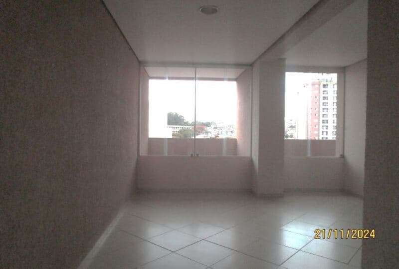 Foto 11 de 17: Apartamento em leilão em Osasco - SP — LOTE 001 Apartamento Residencial Metrópoles, A.P. 73m², A.T. 119m², 1 vaga, Vila Jaguaribe, Osasco/S