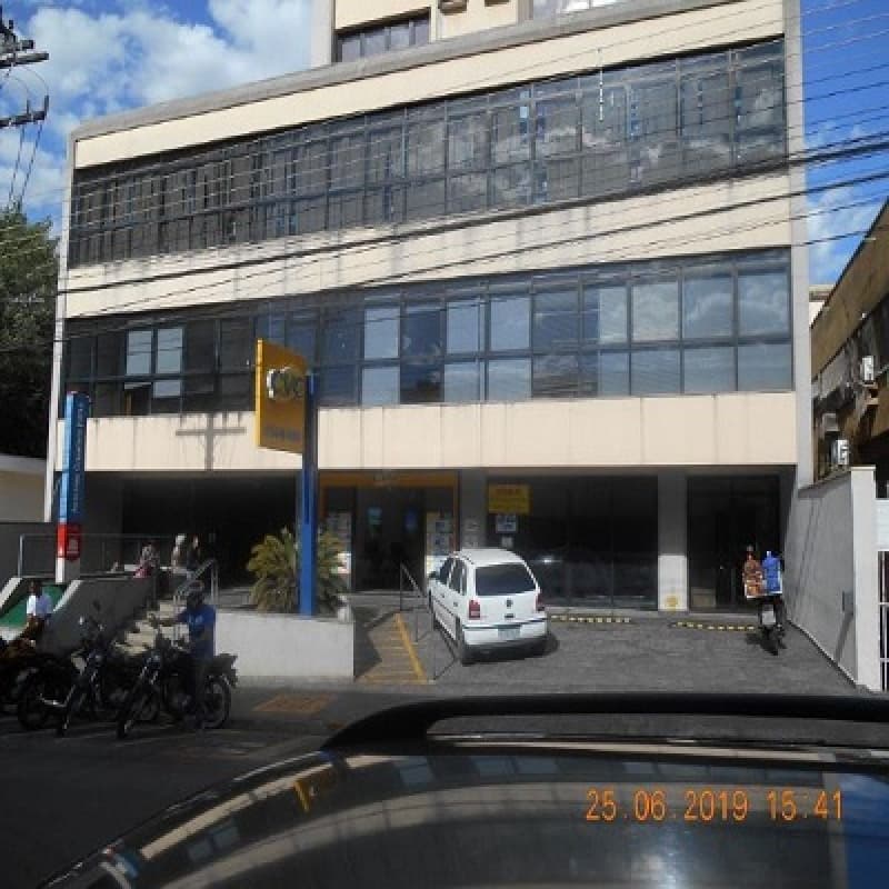Comercial em leilão em Limeira - SP — LOTE 001 (50%) Loja do Térreo, Condomínio Centro Comercial Cruanes Filho, A.U. 515m², Centro, Limeir