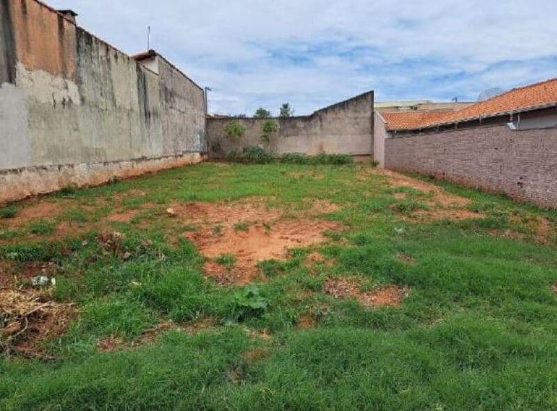 Foto 4 de 4: Terreno em leilão em Boa Esperança Do Sul - SP — LOTE 045 Terreno Lote 16, Quadra 02, 300m², Jd. Francisco Tomazin, Boa Esperança do Sul/SP