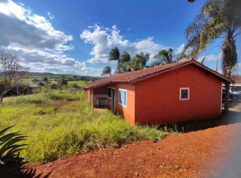 Foto 3 de 3: Terreno em leilão em Santo Antônio Da Alegria - SP — LOTE 011 Terreno Urbano, sem benfeitorias, área de 206,23m², Santo Antônio da Alegria/SP