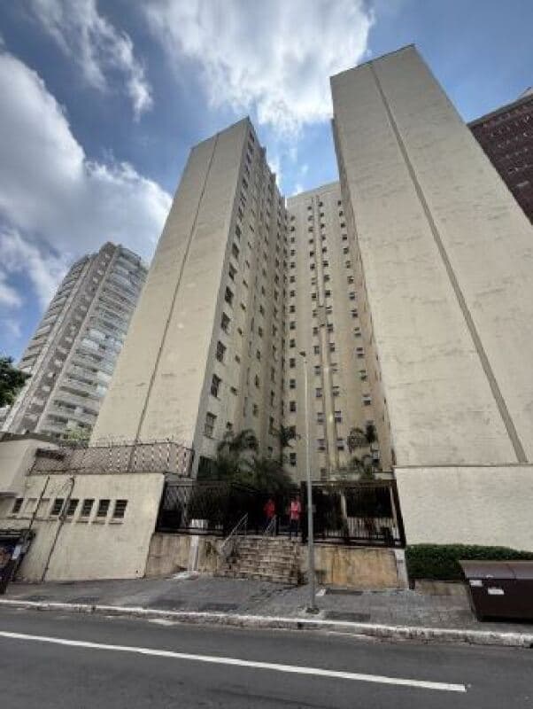 Apartamento em leilão em São Paulo - SP — LOTE 001 Apartamento Ed. Alben, A.U. 37,90m², Consolação, São Paulo/SP