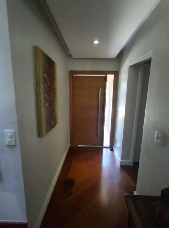 Foto 11 de 40: Casa em leilão em Santana De Parnaíba - SP — LOTE 001 Casa no loteamento Alphaville Residencial 3, A.T. 360m², A.C. 266m², Alphaville, Santana de