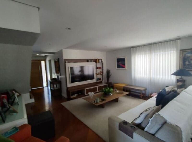 Foto 16 de 40: Casa em leilão em Santana De Parnaíba - SP — LOTE 001 Casa no loteamento Alphaville Residencial 3, A.T. 360m², A.C. 266m², Alphaville, Santana de