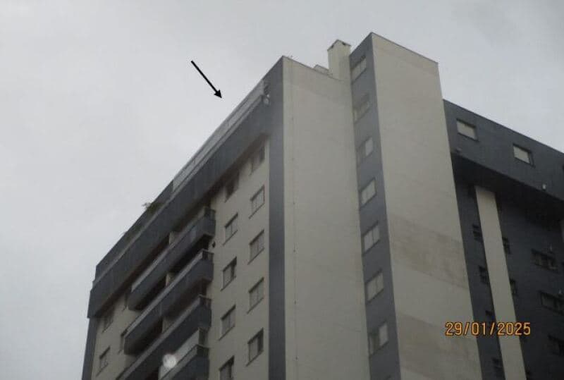 Foto 24 de 24: Apartamento em leilão em São Paulo - SP — LOTE 001 Apartamento Duplex - Cobertura, A.P. 187m², A.T. 322m², 3 vagas, Ipiranga, São Paulo/SP