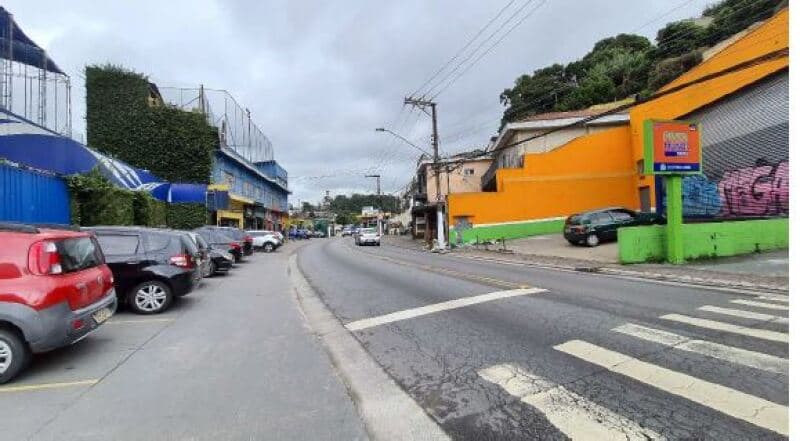 Foto 6 de 15: Terreno em leilão em São Paulo - SP, bairro Perus — LOTE 001 Imóvel com 2 pavimentos, com A.T. 530m², Perus, São Paulo/SP