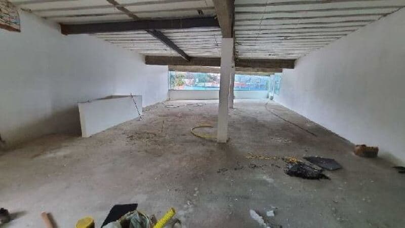 Foto 14 de 15: Terreno em leilão em São Paulo - SP, bairro Perus — LOTE 001 Imóvel com 2 pavimentos, com A.T. 530m², Perus, São Paulo/SP