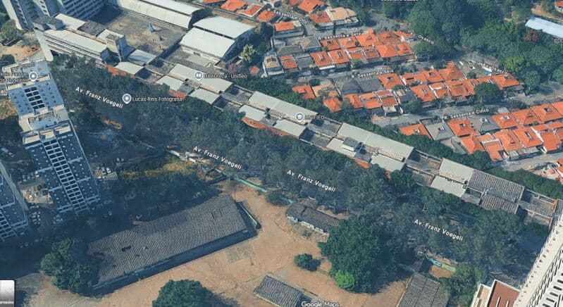 Foto 2 de 5: Terreno em leilão em Osasco - SP, bairro Vila Yara — LOTE 001 Grande Prédio de 40.453,88m² com Edificações em Osasco/SP