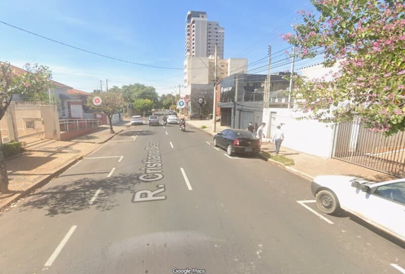 Foto 3 de 3: Casa em leilão em Araçatuba - SP, bairro Jardim Sumaré — LOTE 001 Sobrado com área de 450m², Jardim Sumaré, Araçatuba/SP