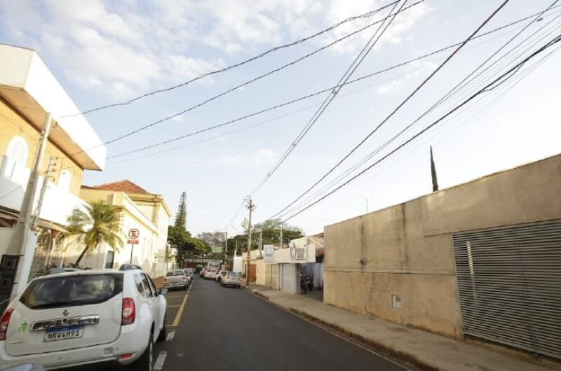 Foto 6 de 7: Comercial em leilão em Franca - SP, bairro Centro — LOTE 001 Prédio comercial e respectivo terreno, A.T. 218m², A.C. 120m², Centro, Franca/SP