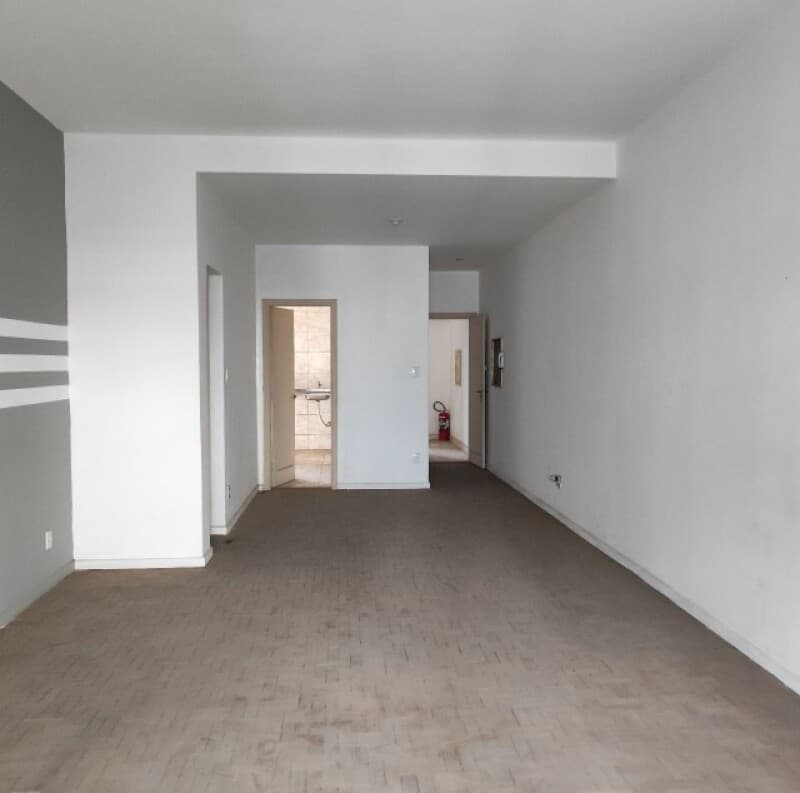 Foto 5 de 17: Apartamento em leilão em São Paulo - SP, bairro Santa Cecília — LOTE 001 Apartamento Ed. Lívia, A.U. 119m², 2 dorms, Santa Cecília, São Paulo/SP