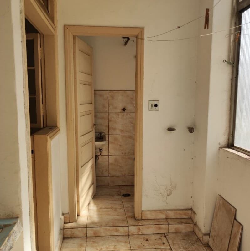 Foto 14 de 17: Apartamento em leilão em São Paulo - SP, bairro Santa Cecília — LOTE 001 Apartamento Ed. Lívia, A.U. 119m², 2 dorms, Santa Cecília, São Paulo/SP