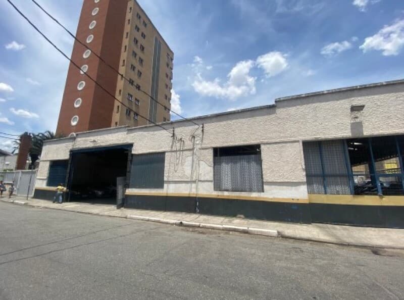 Foto 2 de 8: Comercial em leilão em São Paulo - SP, bairro Barra Funda — LOTE 001 Imóvel comercial com A.T.C. 1.004m², Barra Funda, São Paulo/SP