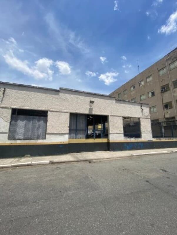 Foto 4 de 8: Comercial em leilão em São Paulo - SP, bairro Barra Funda — LOTE 001 Imóvel comercial com A.T.C. 1.004m², Barra Funda, São Paulo/SP