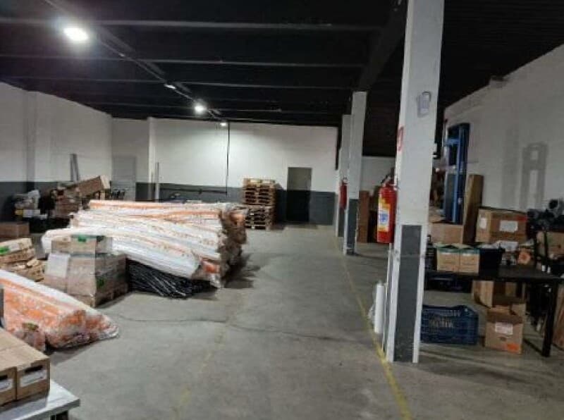 Foto 13 de 14: Comercial em leilão em São Paulo - SP, bairro Barra Funda — LOTE 001 (1/3) Galpão comercial com área de 997m², Barra Funda, São Paulo/SP