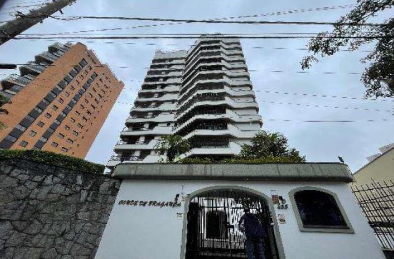 Foto 1 de 42: Apartamento em leilão em São Paulo - SP, bairro Parque da Mooca — LOTE 001 Apartamento Duplex (cobertura), A.P. 425m², 2 suítes, piscina, churrasqueira, área gourmet,