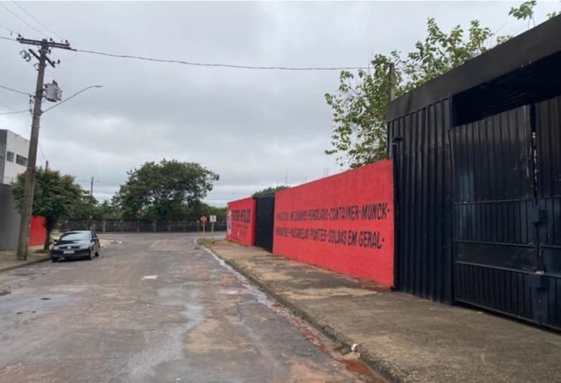 Foto 2 de 10: Terreno em leilão em Bauru - SP, bairro Jardim Araruna — LOTE 001 Galpão comercial com área de 304m², Jardim Araruna, Bauru/SP