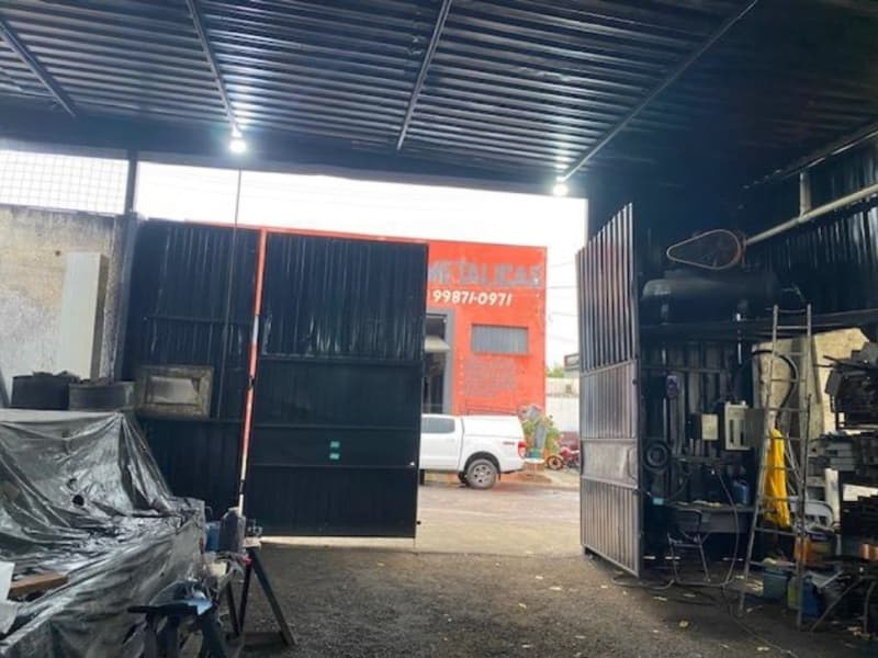 Foto 7 de 10: Terreno em leilão em Bauru - SP, bairro Jardim Araruna — LOTE 001 Galpão comercial com área de 304m², Jardim Araruna, Bauru/SP