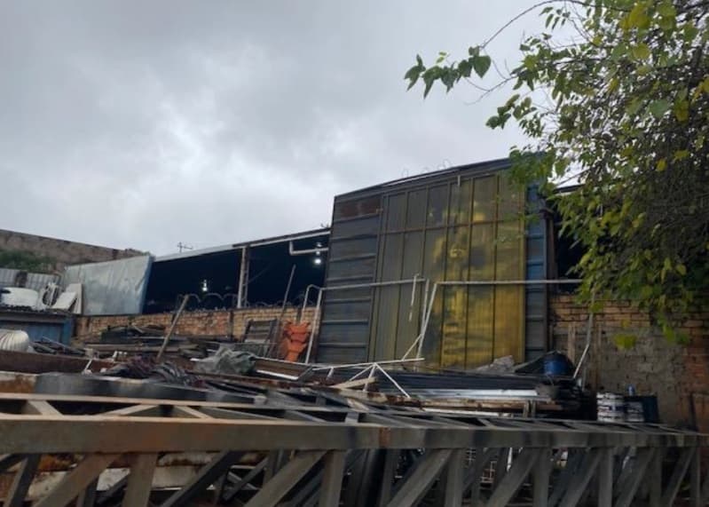 Foto 9 de 10: Terreno em leilão em Bauru - SP, bairro Jardim Araruna — LOTE 001 Galpão comercial com área de 304m², Jardim Araruna, Bauru/SP