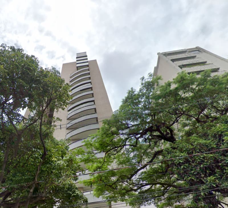 Apartamento em leilão em Belo Horizonte - MG — LOTE 034 APARTAMENTO COM ÁREA DE 355M² E 4 VAGAS DE GARAGEM, LOCALIZADO NA RUA RIO DE JANEIRO NO BAI
