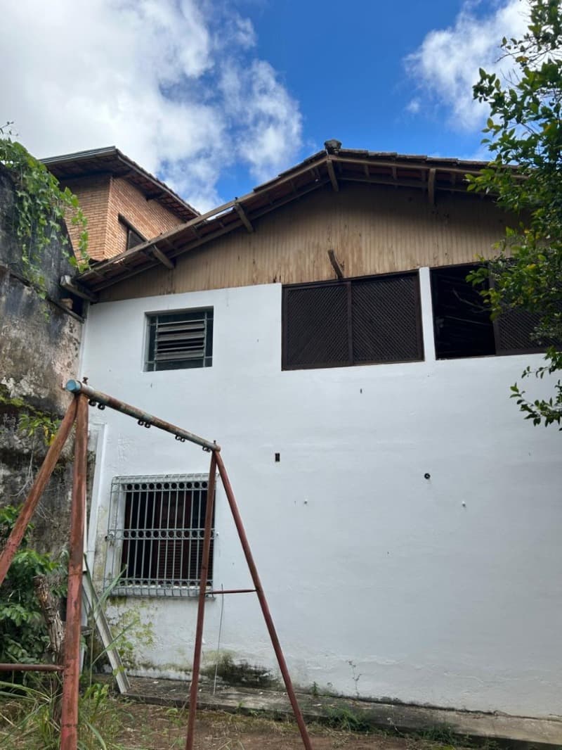 Foto 11 de 12: Casa em leilão em Belo Horizonte - MG, bairro São Lucas — LOTE 001 Casa residencial contendo 3 pavimentos, situada na rua Rádio, 146 – bairro São Lucas