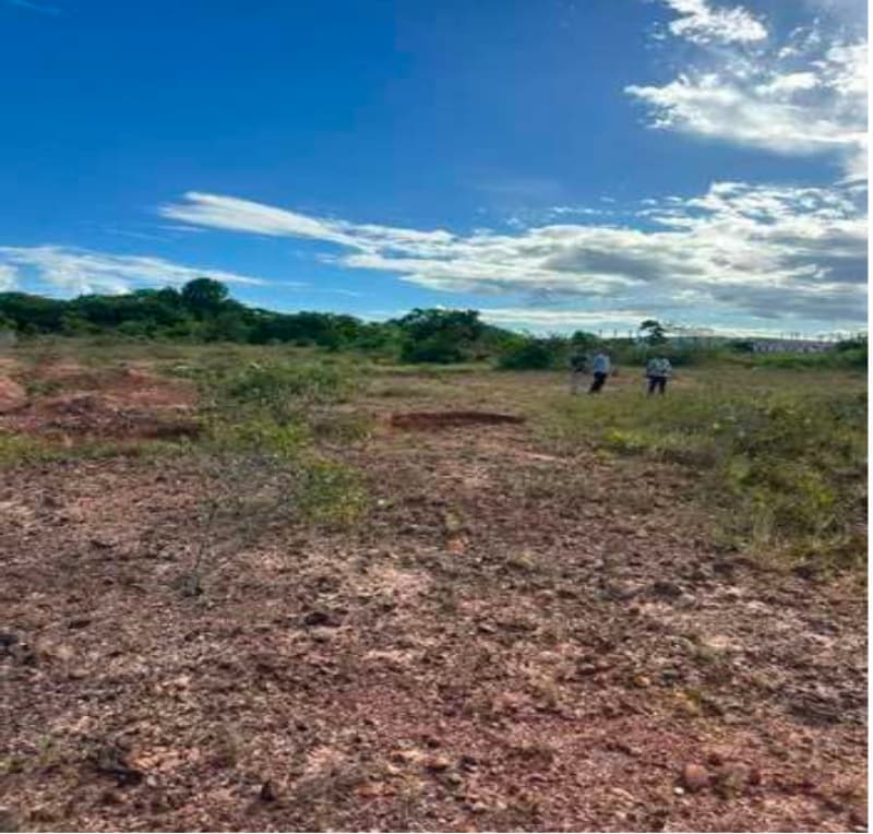 Foto 6 de 8: Terreno em leilão em Camaçari - BA, bairro Jardim Limoeiro — LOTE 001 TERRENO COMERCIAL - CAMAÇARÍ - BA