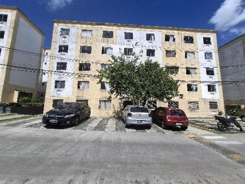 Apartamento em leilão em Salvador - BA — LOTE 035 APARTAMENTO EM SALVADOR/BA