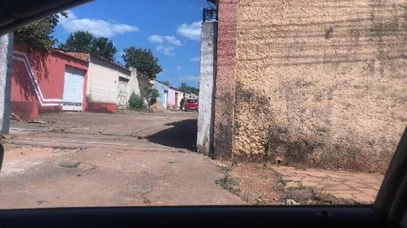 Casa em leilão em Santo Antônio Do Descoberto - GO — LOTE 114 CASA EM SANTO ANTONIO DO DESCOBERTO/GO